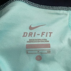 【2-3回のみ使用】Nike ドライフィット ショートパンツの画像