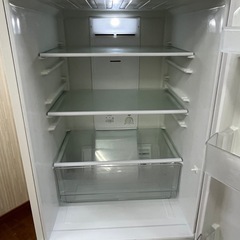 お持ち帰り大特価!! 少し多めの184L!! AQUA 2ドア AQR-18H 2018年 右開きの画像