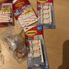 3M などの　フック　コマンドタブ　コマンドフック両面テープの画像