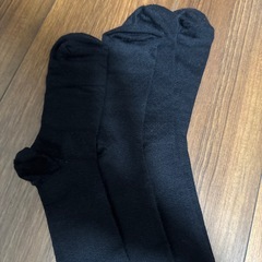 新品および試し程度　加圧ソックス  2足   22-24cmの画像