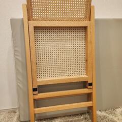 ラタン　ダイニングチェア　天然木　美品　定価12800円の画像