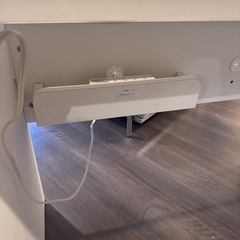 高級テーブル　あげます！　
の画像