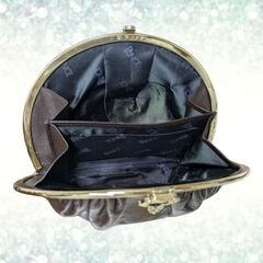 新品・上質皮のクラッチバックの画像