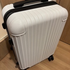 【取引決定】スーツケースの画像