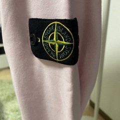 ⭐️新品未使用⭐️ストーンアイランド　パーカーの画像