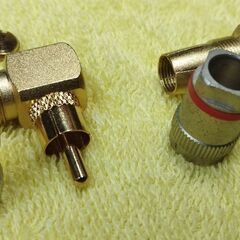 金メッキL型ソルダーレス RCA型プラグ ６Φ、8Φシールド用の画像