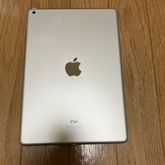iPad 10.2インチ Wi-Fi 128GB 
2020年モデルの画像