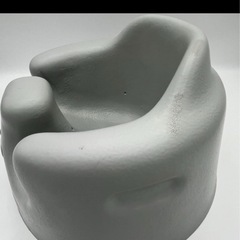 バンボ bumbo グレーの画像