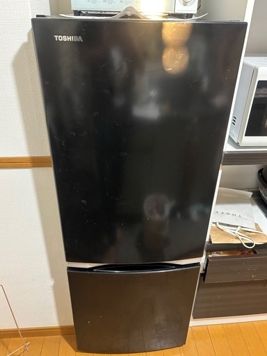 TOSHIBA ブラック冷蔵庫 GR-S15BS(K) Amazon.co.jp: 東芝 冷蔵庫 幅47.9㎝ 153L セミマットブラック