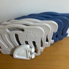 ベビーサークル　
の画像
