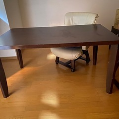 【決まりました】ダイニングテーブルの画像