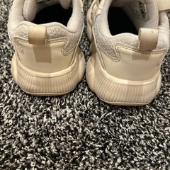 23.ミニーちゃん キッズスニーカー18cmの画像