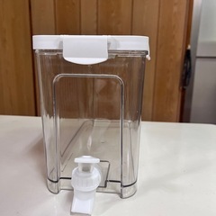ニトリのドリンクサーバー
の画像