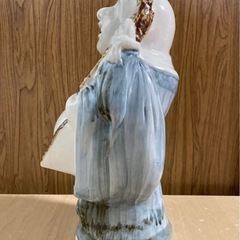 布袋さんの置物の画像