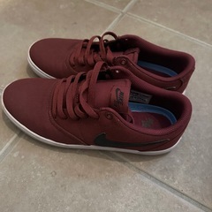 NIKE
の画像