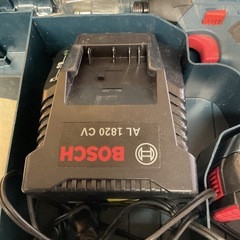 BOSCHの14.4V電動インパクトドライバー、専用ケース付き。の画像