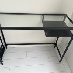 IKEA テーブル　PCデスク　の画像
