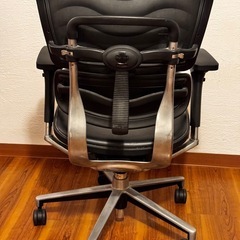 高級オフィスチェア エルゴヒューマン ベーシック 本革 レザーの画像