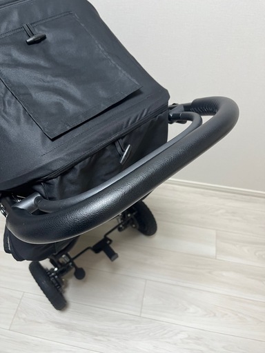 【取引中】エアーバギー ココプレミア 収納袋 空気入れ付き