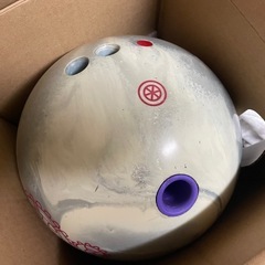 ボウリングボール　12ポンドの画像