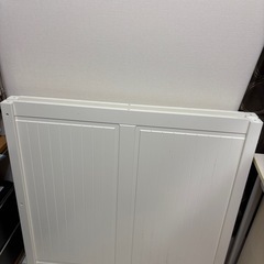 【8月中のお取引】IKEA　HEMNESベッドフレーム(難あり)の画像