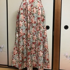 M フレアスカートの画像