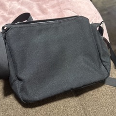 ショルダーバッグの画像