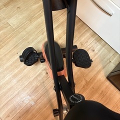 訳あり激安🉐エアロバイクの画像