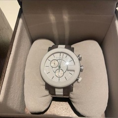 GUCCI クロノグラフ腕時計 ホワイト/グレーの画像