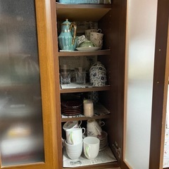 食器棚の画像