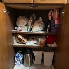 食器棚の画像