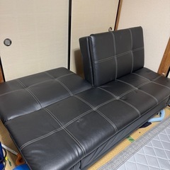 ベットにもなるソファの画像