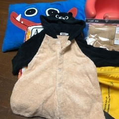 子供用品、いろいろ子供用品、いろいろ 椅子、バンボ、おもちゃ、おもちゃ箱、いろいろの画像