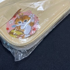 mofusand モフサンド　ミツバチにゃん　バニティポーチ 化粧ポーチ コスメポーチ メイクポーチの画像