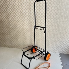 あると助かる補助輪❗️クーラーBOXショッピングキャリーカート の画像