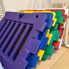 ベビーサークルの画像