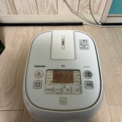 TOSHIBA製炊飯器の画像