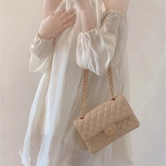 ワンピース　長袖　ホワイト　シフォン　オフショルダー　おしゃれの画像
