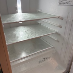 Hisense 冷蔵庫 ホワイト　HR-D15C 8月末まで❗️ の画像