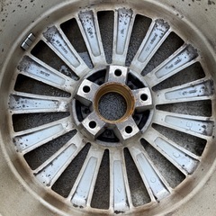 wheel 235/35R19 87W の画像