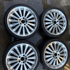 wheel 235/35R19 87W の画像