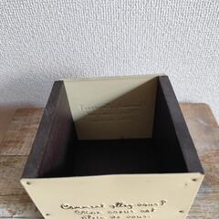 ブリキ木製　カフェ　鉢カバー　の画像