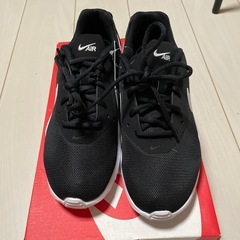 【決まりました】未使用　NIKE  エアマックスオケト 24.5㎝の画像