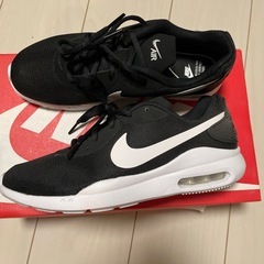 【決まりました】未使用　NIKE  エアマックスオケト 24.5㎝の画像