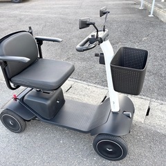 WHILL Model S 2023年製 ホンダディーラー取扱い セニアカー シニアカー 電動カート 四輪スクーターの画像