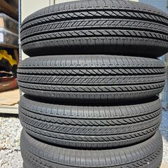 ジムニー JB64 新車外し 純正タイヤ 175/80/r16の画像