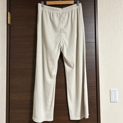 GU ワイドパンツ　XXLの画像