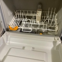2021年製　Panasonic パナソニック食洗機NP-TCR4の画像