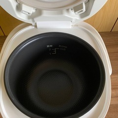 NEOVE ジャー炊飯器   RRS-AM30WTの画像