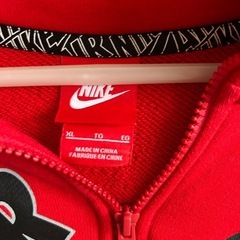 メンズ　NIKE パーカーXLの画像